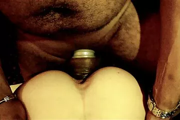 युवा ब्लू सेक्सी फुल मूवी स्टड में मिलती है दो रूसी लड़कियों