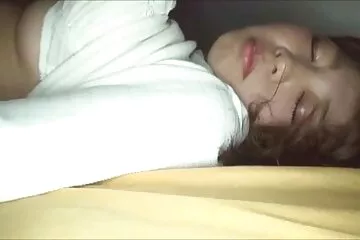 माँ ने कुछ पिया और उसके सौतेले बेटे को एक चुंबन सेक्सी मूवी फुल हद दिया (रूसी उपशीर्षक)