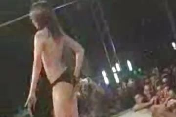 प्रतिभागियों सेक्सी फुल एचडी मूवी में से एक ने टूथपिक को बदल दिया