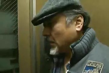 जुरेट्ज़-ककड़ी पूरी तरह से अपनी प्रेमिका को उसके मुंह फुल सेक्स पिक्चर और उसकी प्रक्रिया के साथ प्रकाश से संतुष्ट करती है