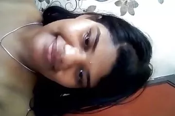 पूर्व भोजपुरी सेक्सी फिल्म फुल मूवी मॉडल एक गुदा शौचालय की तरह कार्य करने की कोशिश करता है