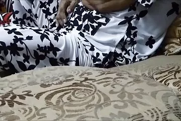 परिपक्व लैटिना सेक्सी फुल एचडी मूवी मारिसा मुश्किल से अंग्रेजी में चुंबन के बारे में बात करती है, लेकिन वह पागलों की तरह